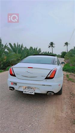 جاكوار XJ